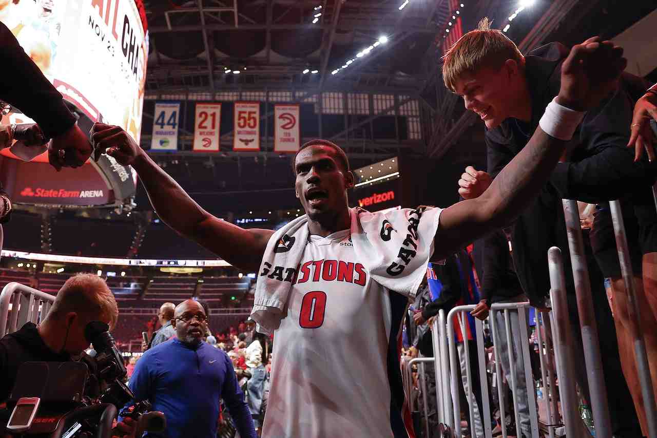 杜伦:这次经历让我更懂NBA生意的一面 没理由因谈很多钱而生气